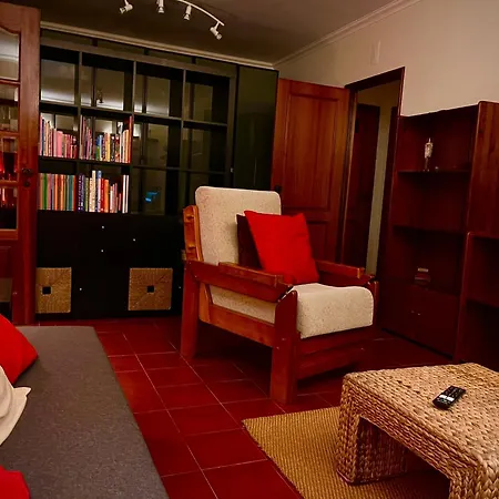 Garrett By The Sea *