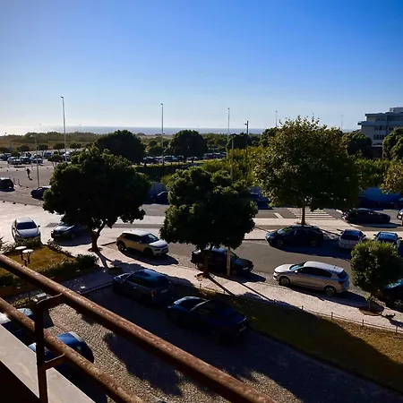 Apartment Garrett By The Sea
